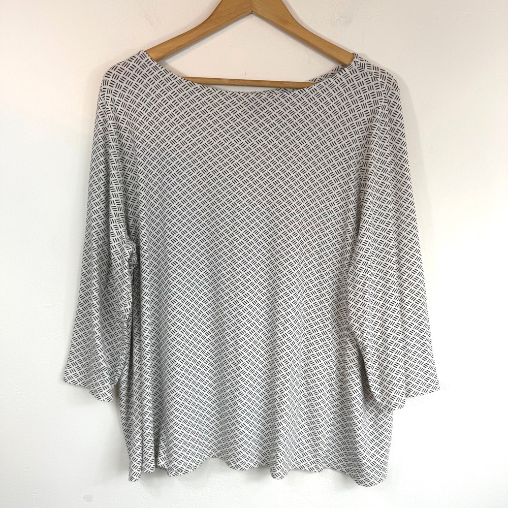 J. Jill Wearever Blouse Top Black White Geometric Minimalist Office‎ Travel XL